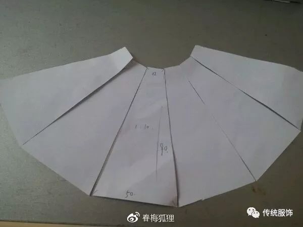 破裙隐秘往事被遗忘的汉服片裙褶裙之战汉服溯源