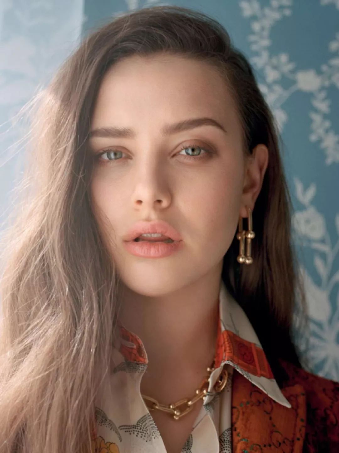 katherine langford|登上法国杂志封面 展现不一样的