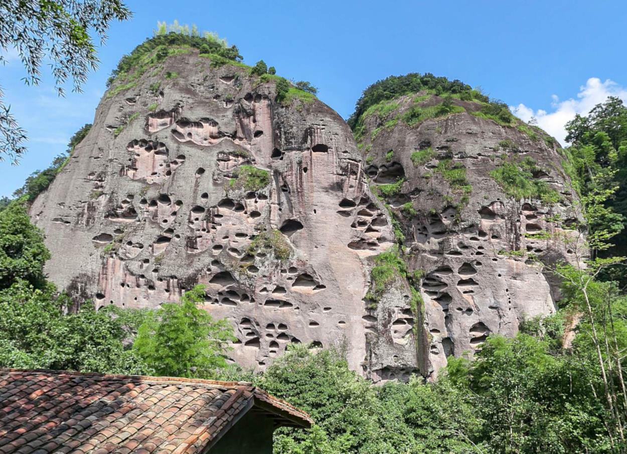 寨下大峡谷,观赏丹霞地貌的绝佳地,地质公园的样板景区