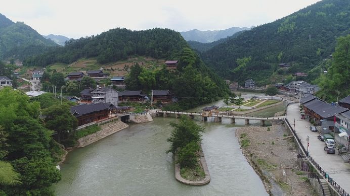 打造"体育休闲旅游小镇" 省体育局扶贫工作队进驻溆浦三江镇朱溪村