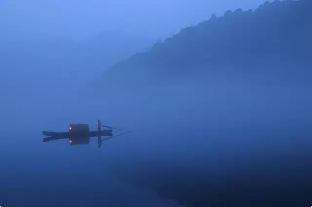 诗与酒:我应在江湖悠悠,饮一壶浊酒