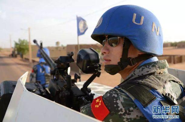 中国维和部队的勇士在海外执行维和任务.