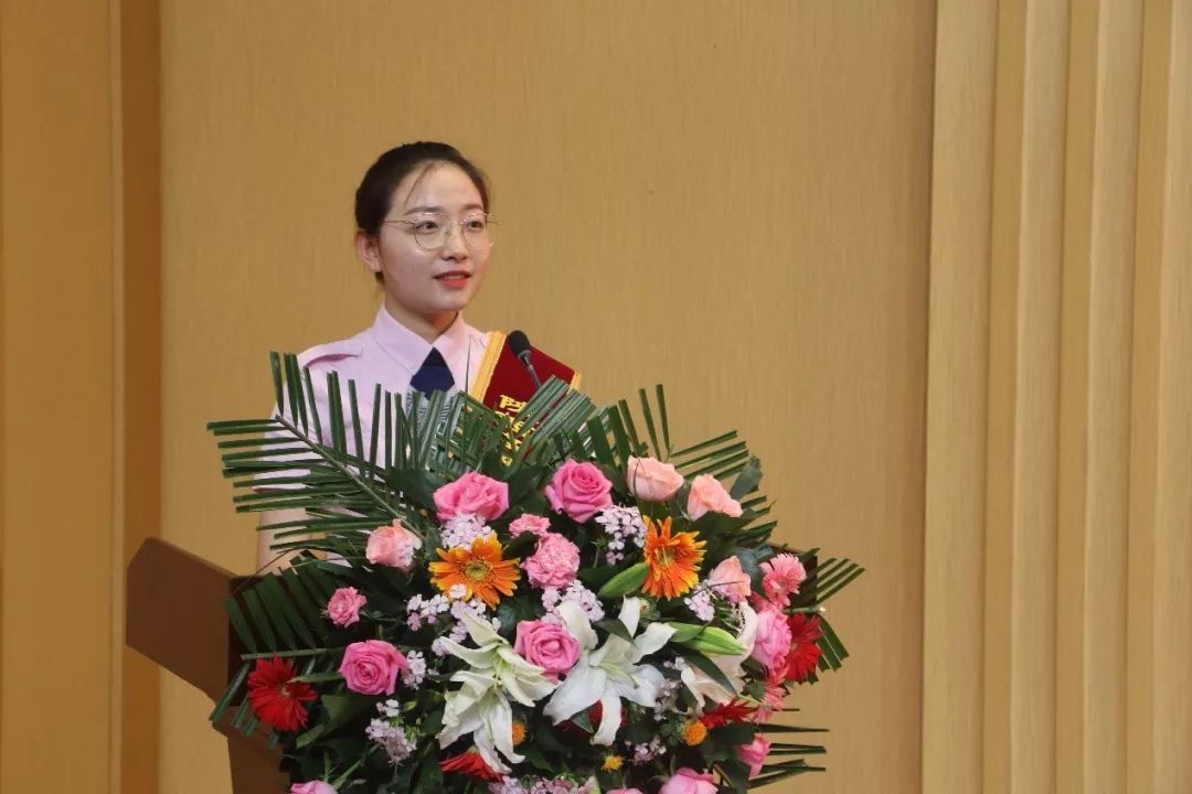 立鸿鹄志 做奋斗者—我校毕业生靳雨诺入选2018年陕西高校大学毕业