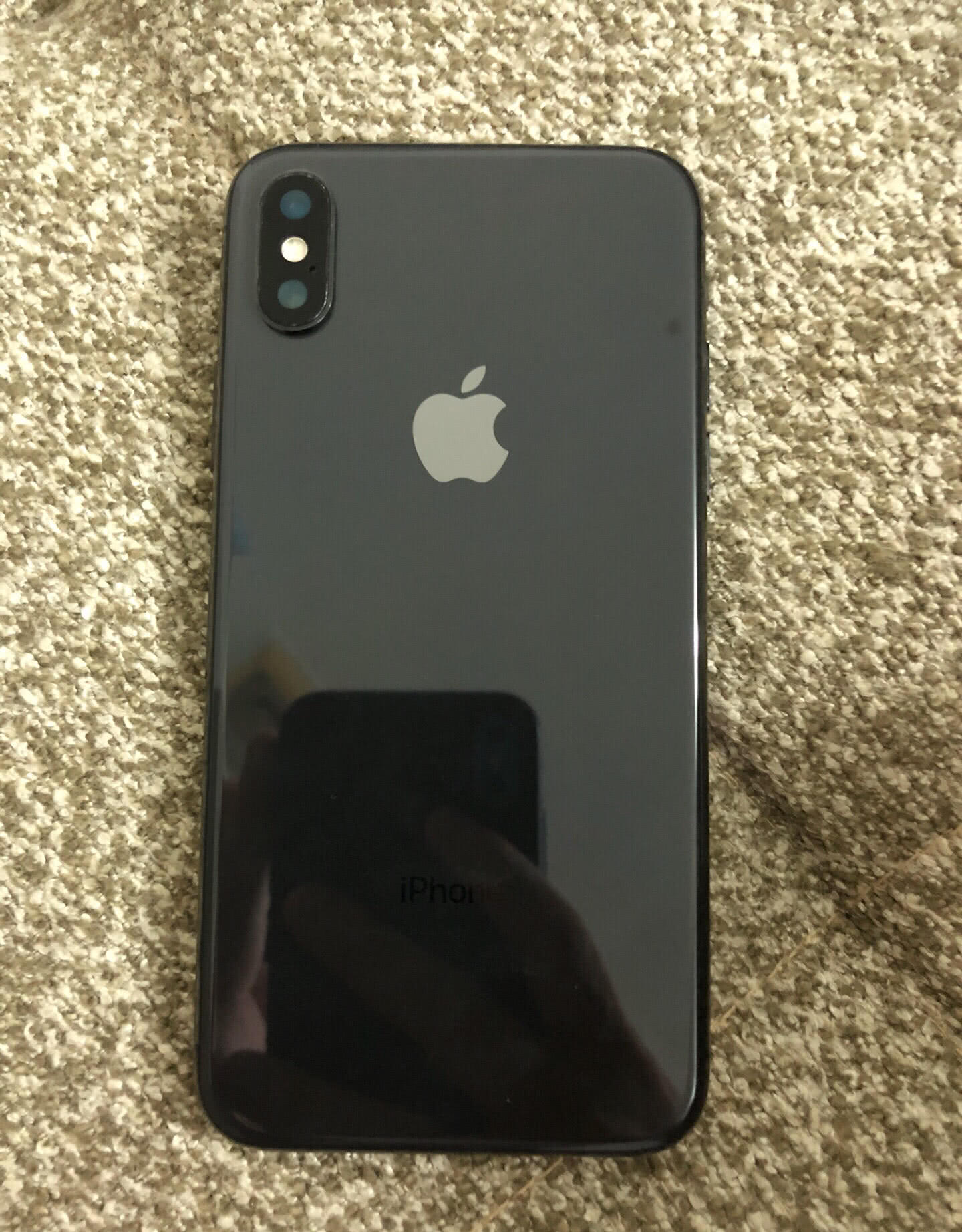 该机器确实是一台真的iphonex,屏幕显示都没有什么问题