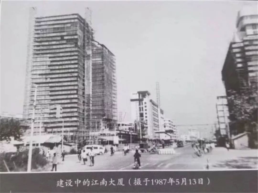 1988年的江南大厦长这样!这组图片,没几个嘉兴人看过