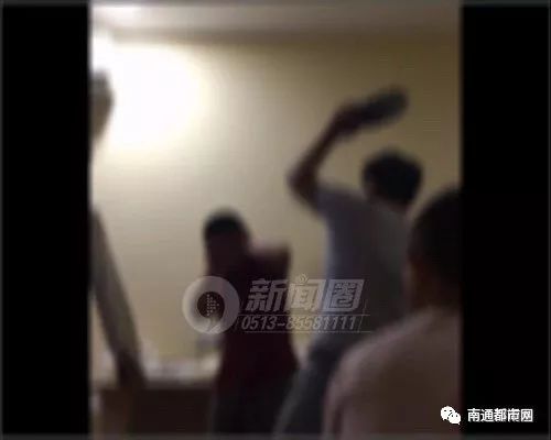 扇嘴巴,站瓦片,拍视频……南通四男子侮辱殴打欠债人被告上法庭