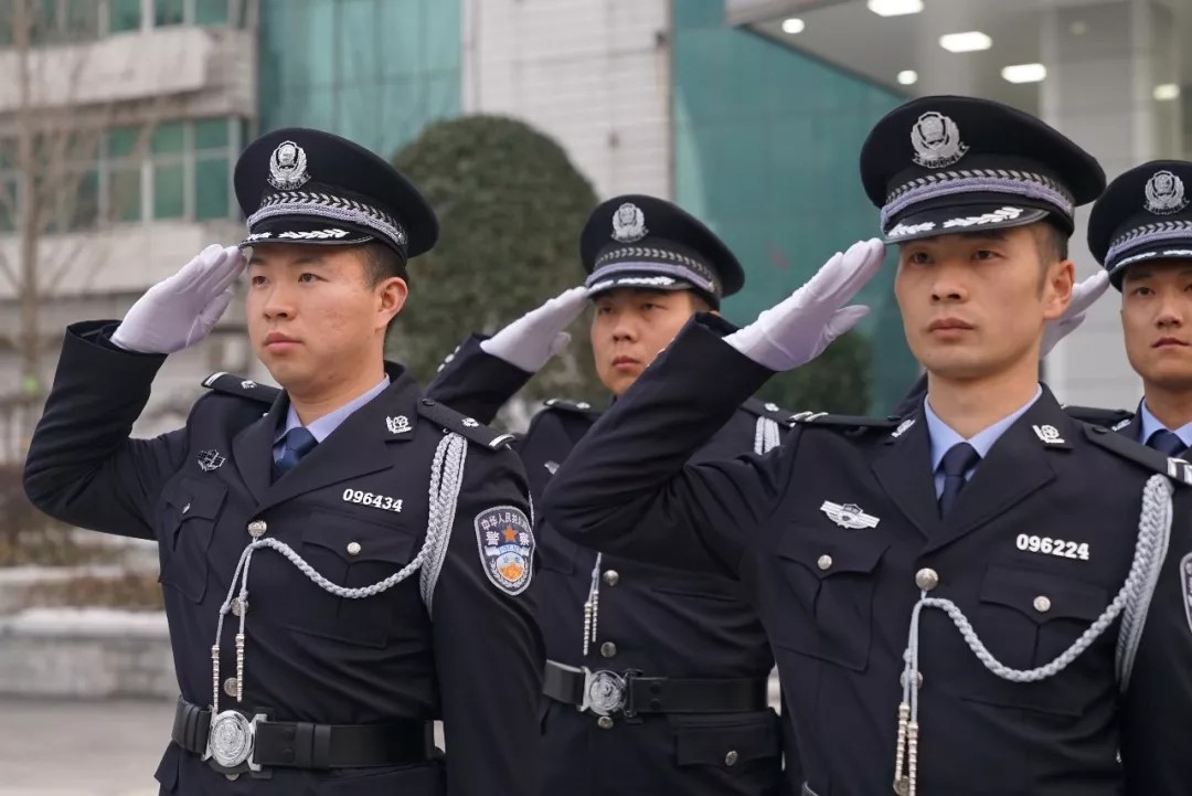 香港警察风衣_香港警察