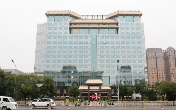 财经 正文  光华长安大厦位于北京市东城区建国门内大街7号.