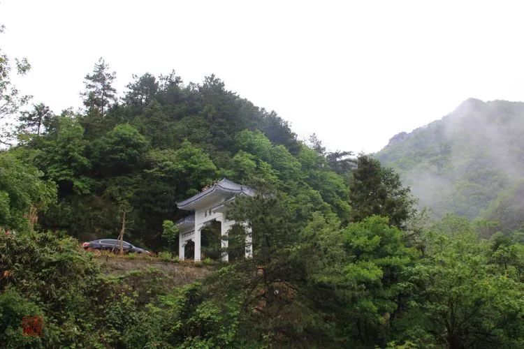 雨中马鬃岭,别样美!