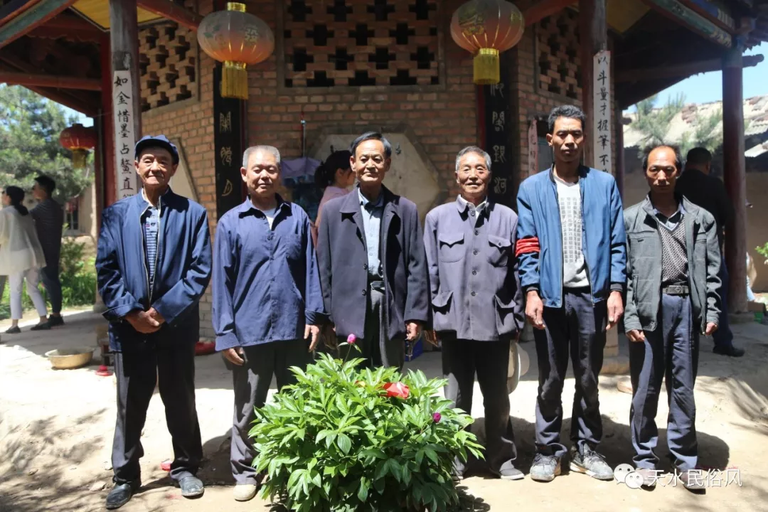 民俗甘肃陇南西和长道镇凤凰山春台文化庙会