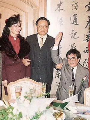 1980年代中期,黄霑和林燕妮还合伙开了「黄与林」广告公司,这是两人