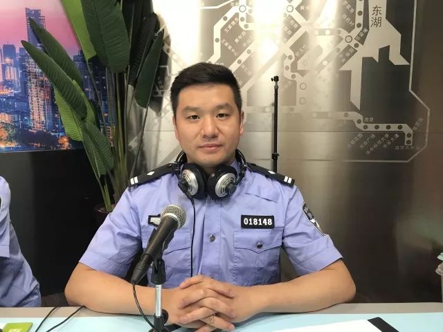 【警官面对面】武汉市公安交管局车辆管理所