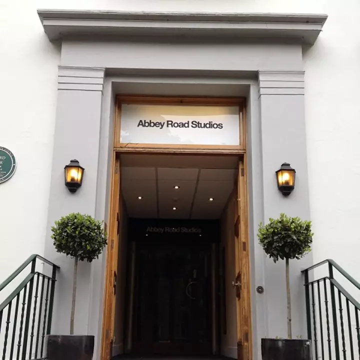 披头士与abbeyroadstudio