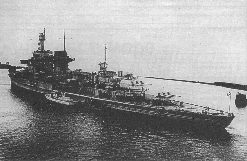 苏联海军"马卡洛夫海军上将"号轻巡洋舰的曲折身世
