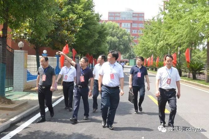 高考快讯副市长曾艳阳巡查淮阳中学考点高考组考工作