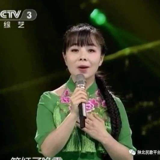 王二妮《荞麦花》,一首陕北民歌,人美歌甜棒棒哒