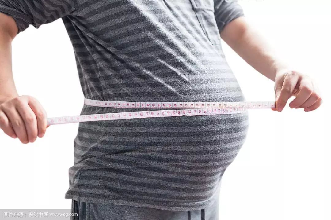 指的是腹部的围度尺寸,孕妇从第20周开始的每次产检都需要测量腹围,既