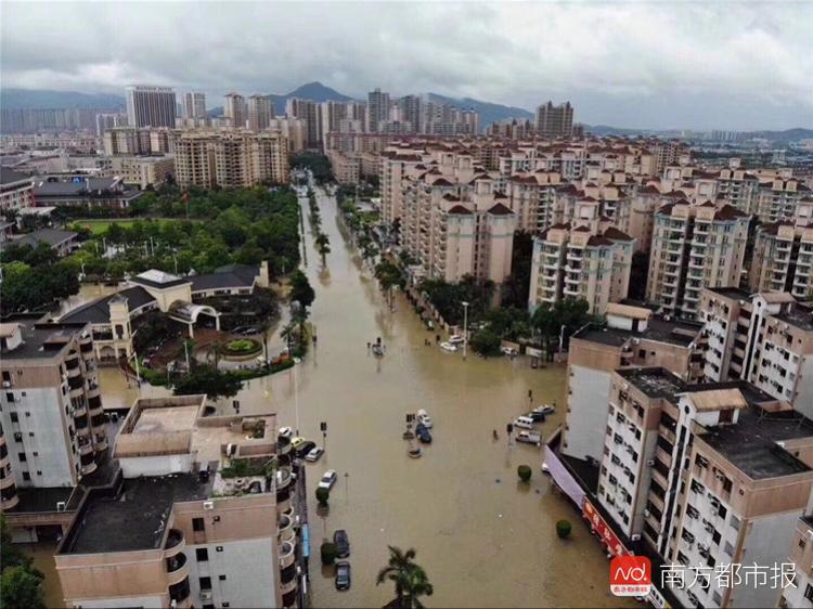 暴雨后的中山三乡镇 网友航拍