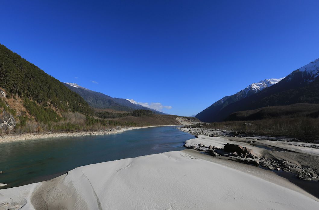 天蓝蓝,水蓝蓝,当三峡集团遇见西藏这片湖