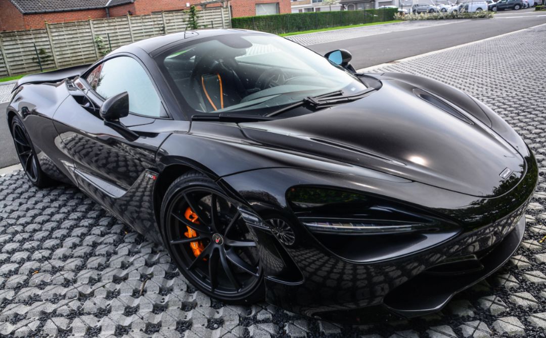 黑武士出没!mclaren 720s