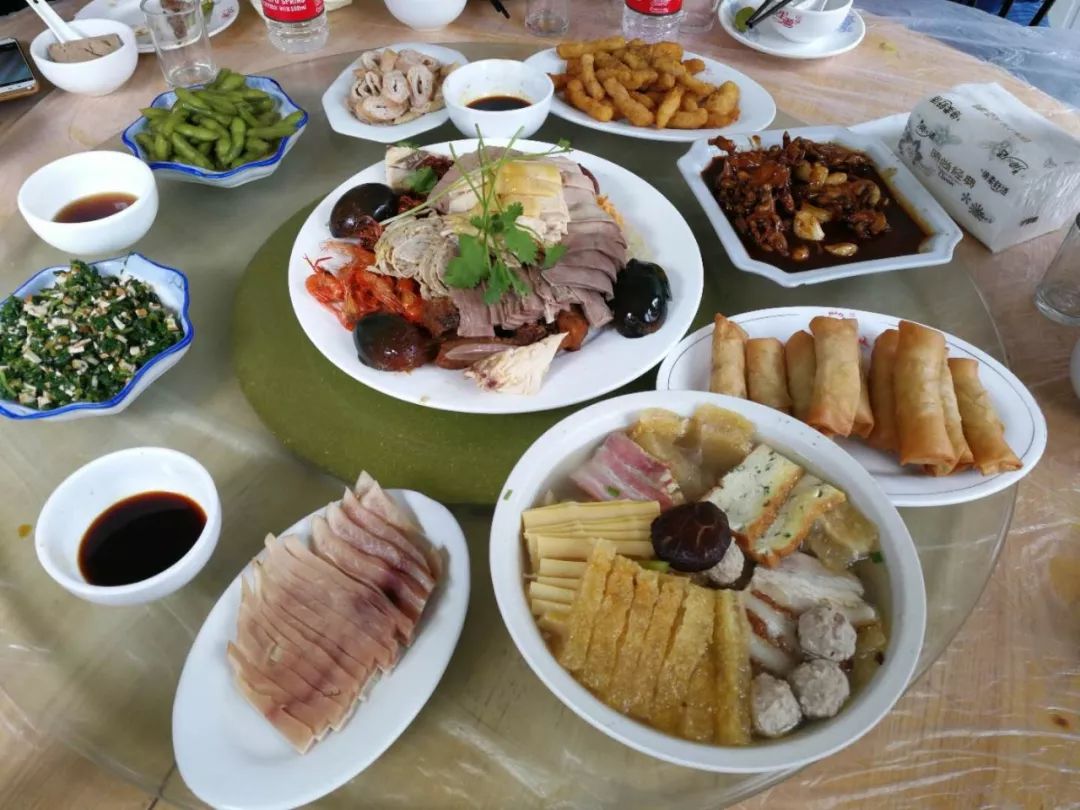百年陈桥老饭店一桌普通农家菜,代表了本帮菜的源起