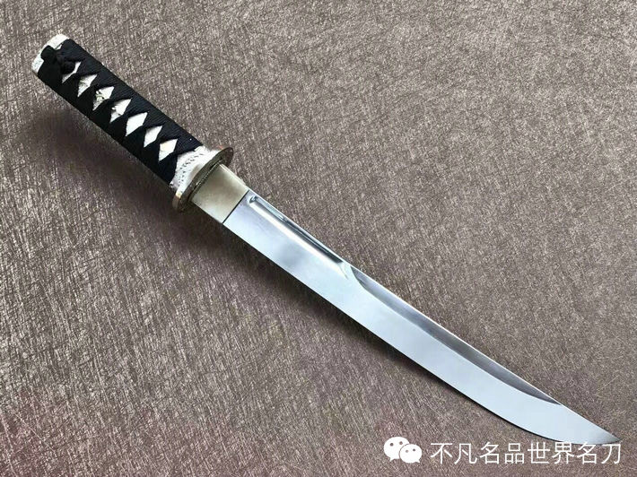 武侠电影中的道具冷钢帝王系和蜻蜓系列武士刀影视模型