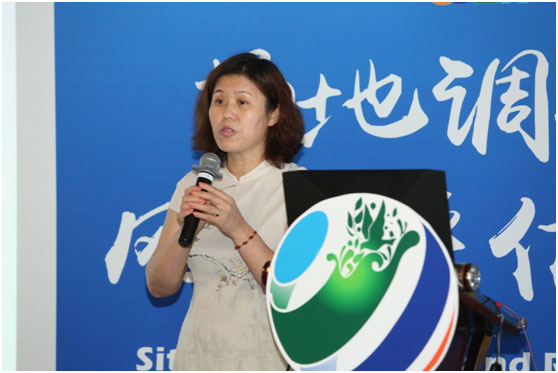 中国环境科学研究院研究员周友亚发表演讲