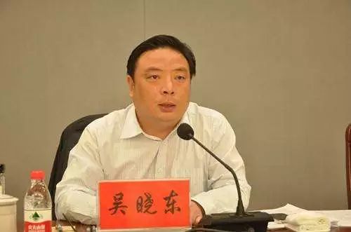 经审理查明,2010年至2016年期间,被告人吴晓东利用担任东台市富安镇