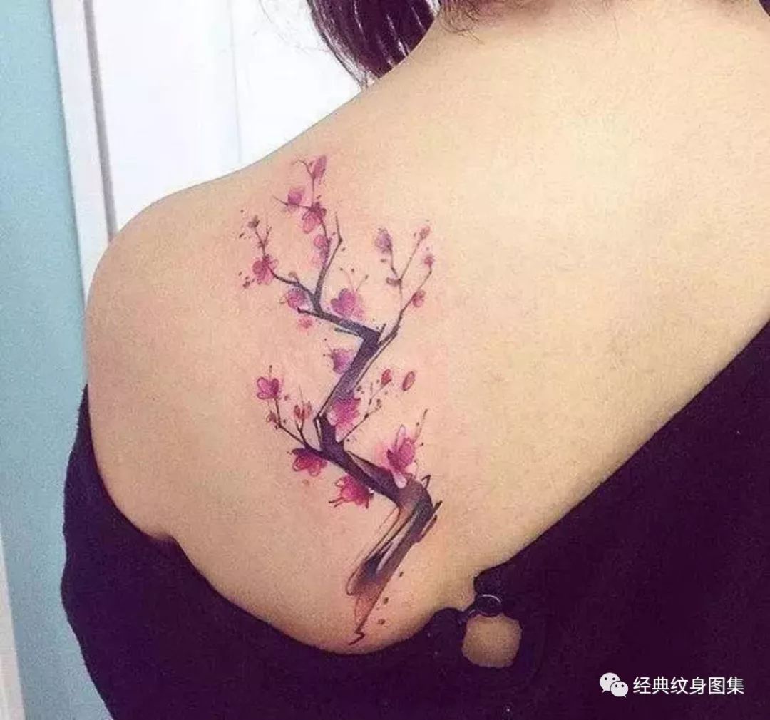女生樱花瓣纹身图案大全 樱花纹身的含义(10/40)-纹身图片网