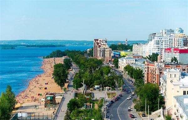 旅游 正文 萨马拉——伏尔加河畔的迷人城市 萨马拉,坐落在伏尔加河