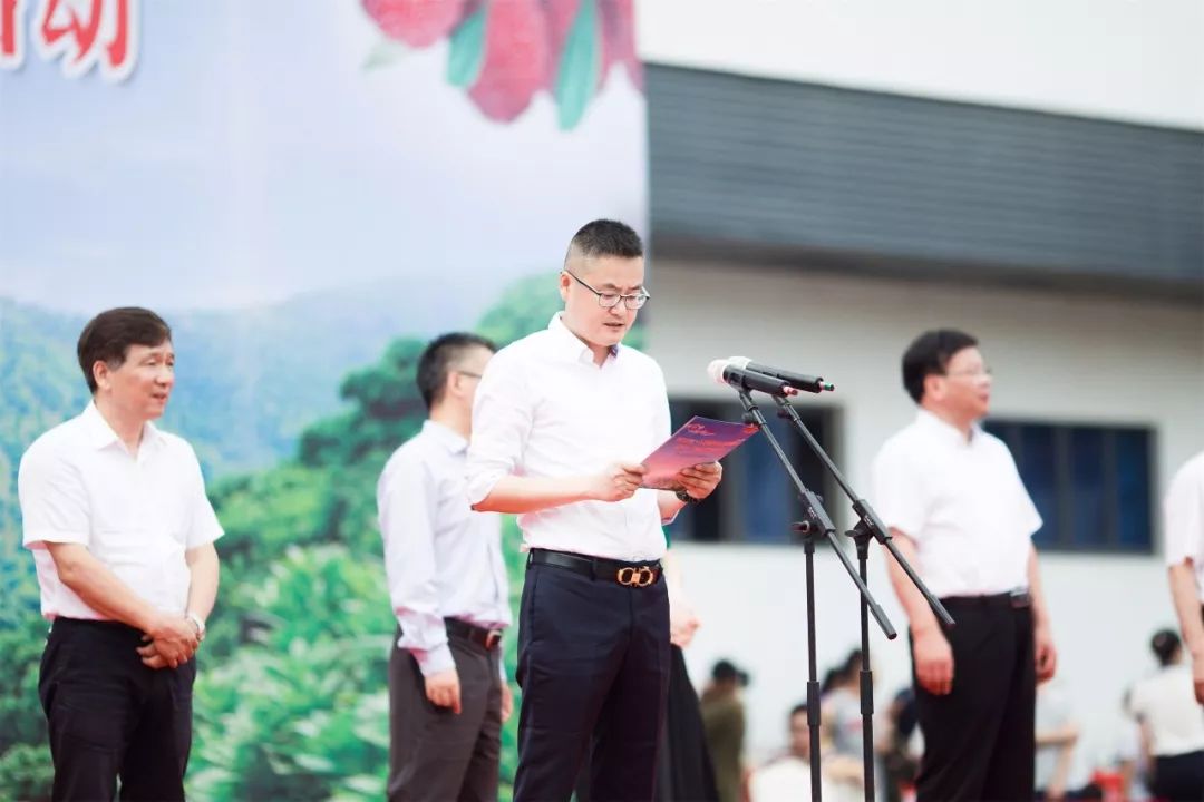 直击2018仙居杨梅节启动仪式现场今年的杨梅节玩出了新花样新高度