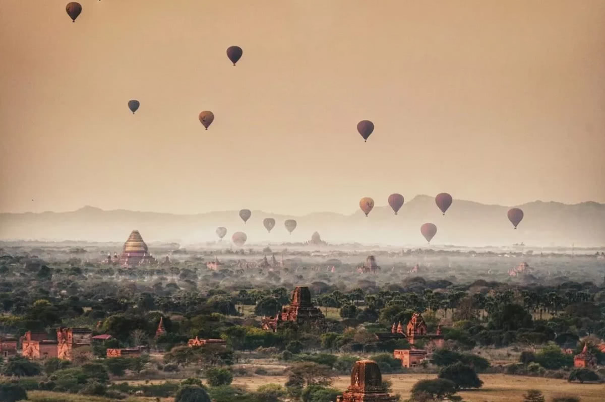 体验浪漫飞行 全球八大绝美热气球旅行地盘点