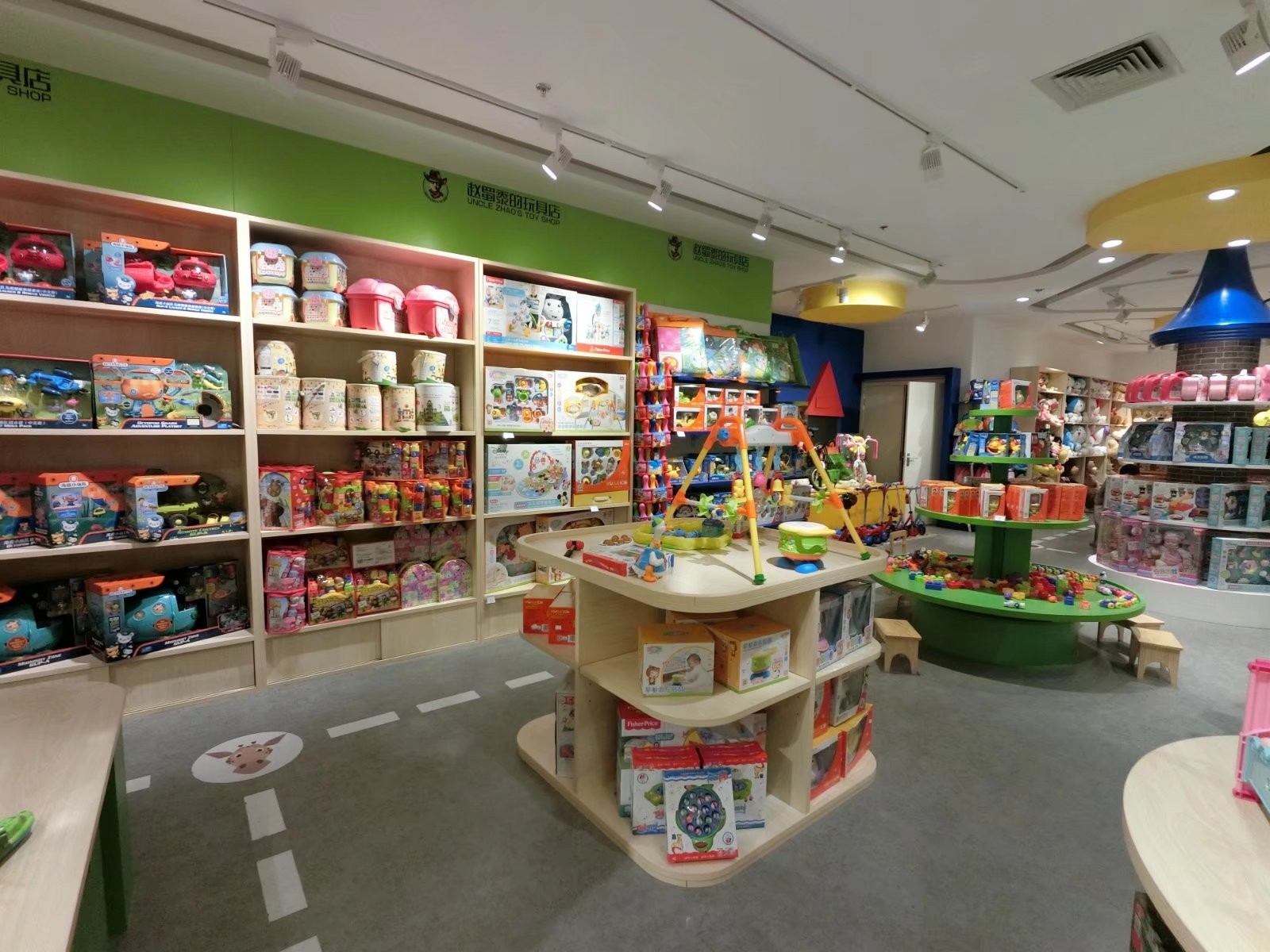 玩具门店实景拍摄 - 广州北斗摄影公司