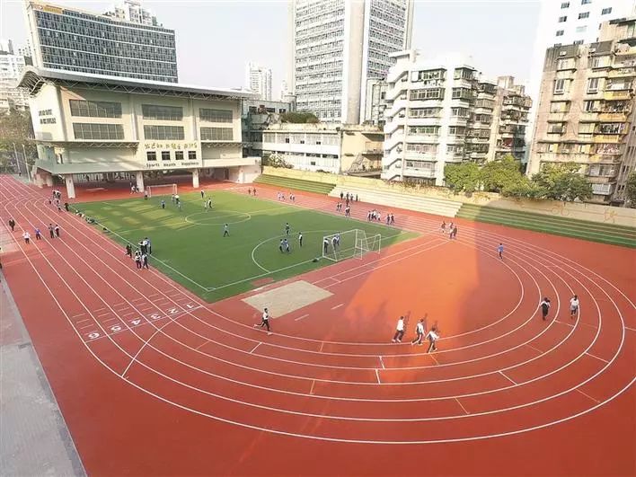 不用再为校园里的跑道担心啦!校园跑道有了"深圳标准"