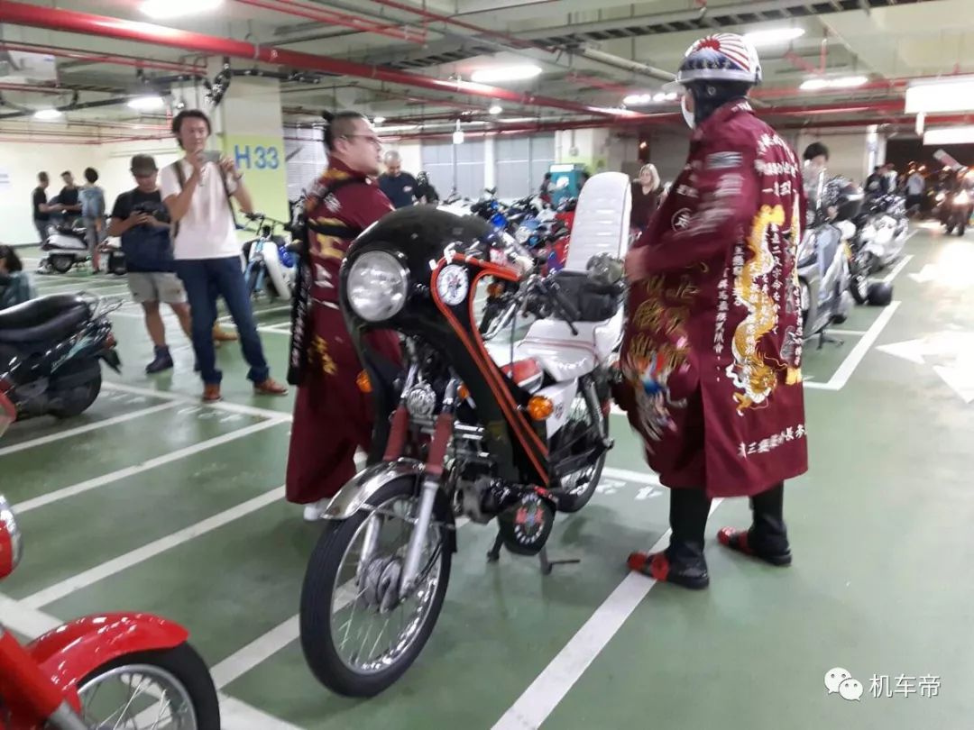 日本暴走族居然这样调戏警察_搜狐汽车_搜狐网