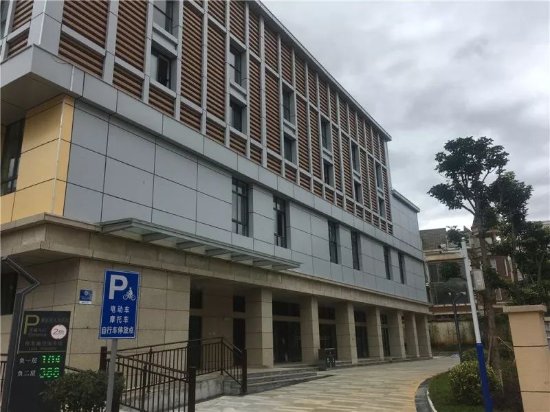 蒙自市人民医院 新院区14间商铺进行公开招租