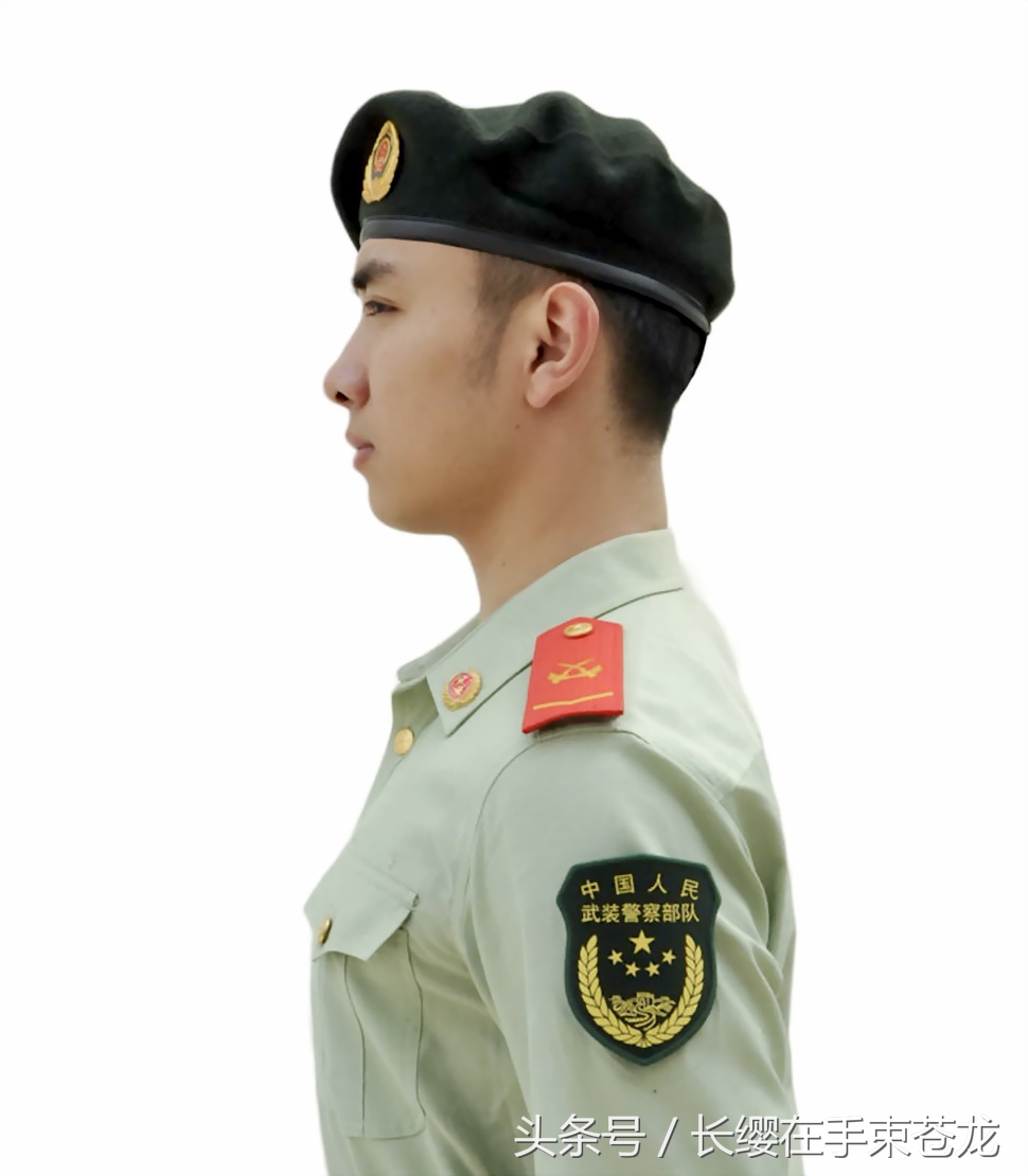 中国武装警察部队全面配发16武警贝雷帽 帅气