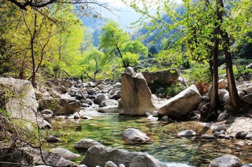 漂流河段在罗敷河华阳管区—付家村段到黄家段的峡谷区域.