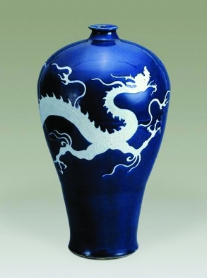 皇朝遗珍：梅瓶是酒器瓶式之一，也得到广泛的应用