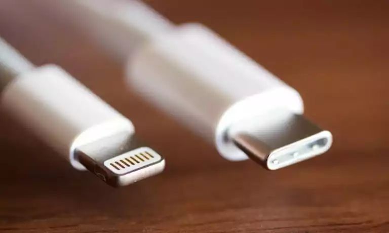 2019 年 iphone 或将 lightning 接口换成 usb-c