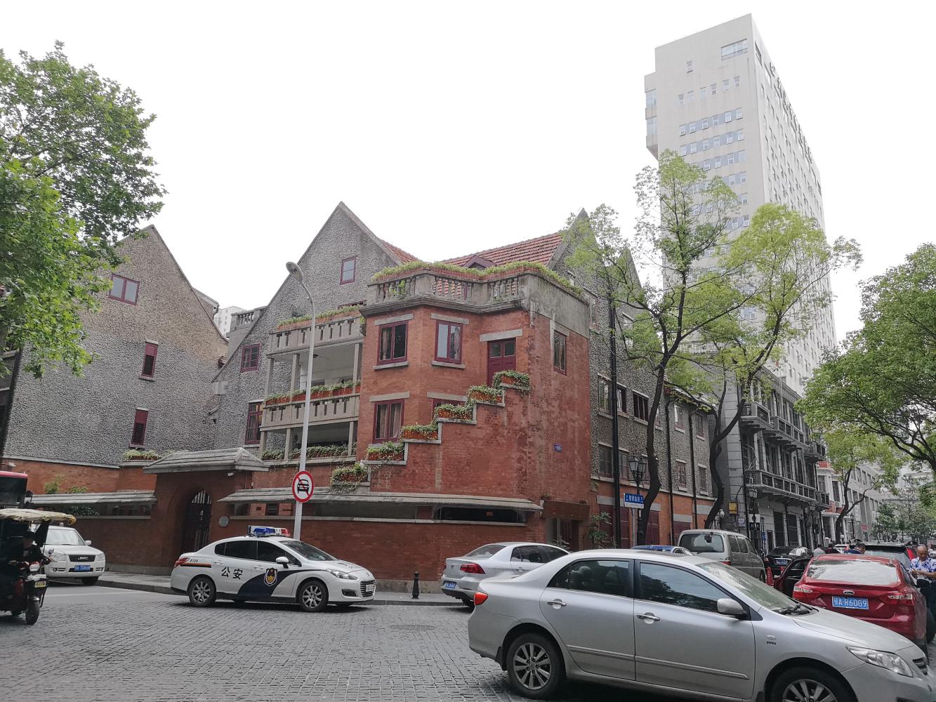 黎黄陂路,武汉一条欧式建筑连片的步行街