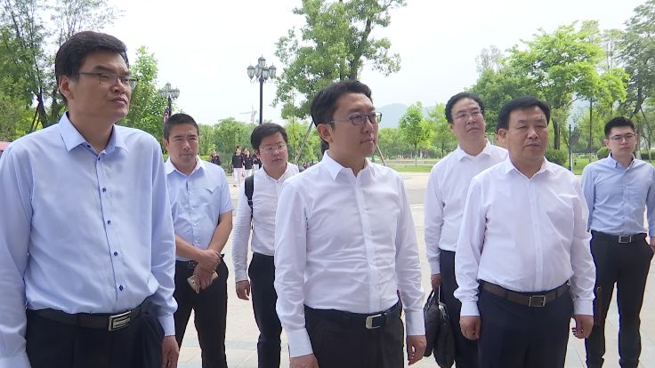 杜鹏 冀会康带队赴成都考察学习洽谈项目