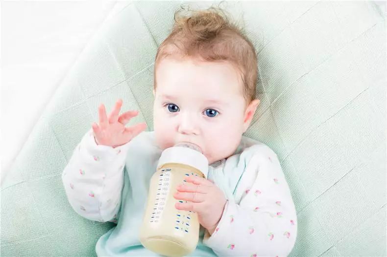 【宝宝不吃奶粉怎么办】宝宝不吃奶粉_宝宝不吃奶粉怎么断奶