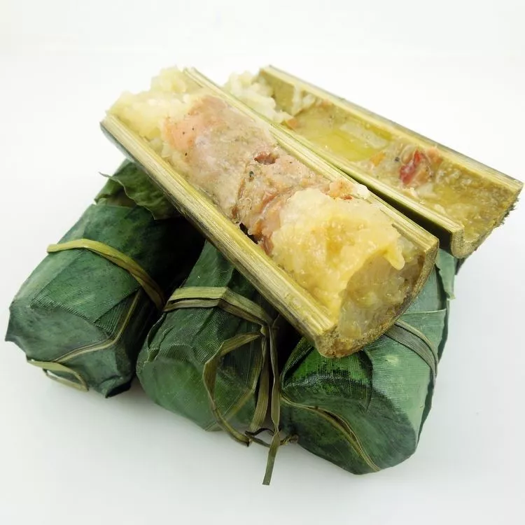 其它 正文  在云南,有一种非常出名的竹筒粽子,出名的就是文山州的