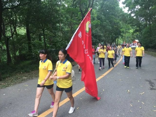 阿瓦人民唱新歌动态曲谱_阿瓦人民唱新歌歌词