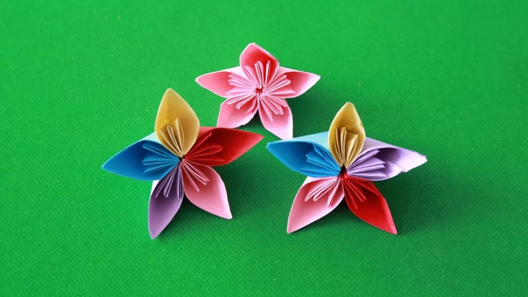 教你做束七彩樱花 折纸樱花教程 一起装饰漂亮的家