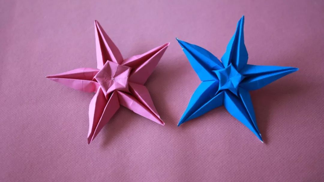 手工折纸漂亮的星星花折纸