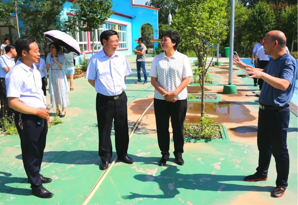 漯河市人大常委会副主任九三学社漯河市委主委焦红艳带队视察我市乡村