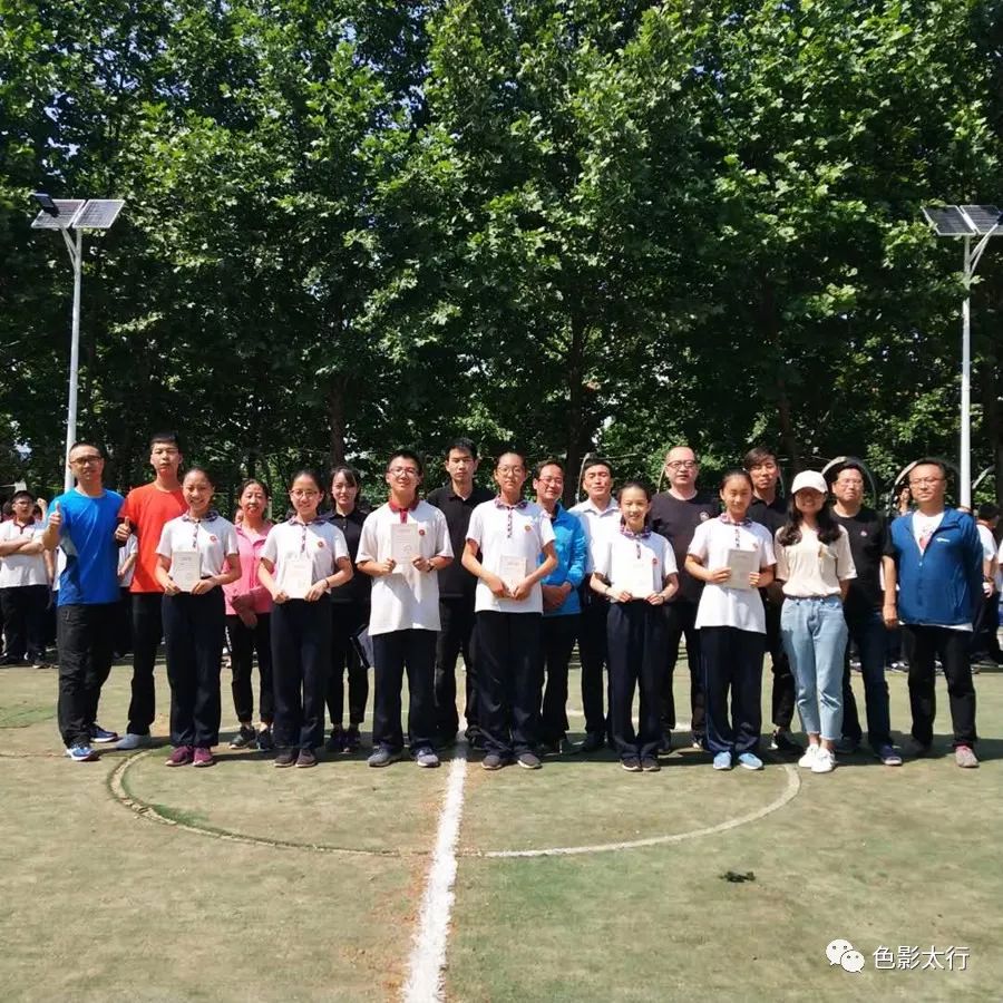 晋城市实验中学初一学生走进"晋青世界"开展社会实践