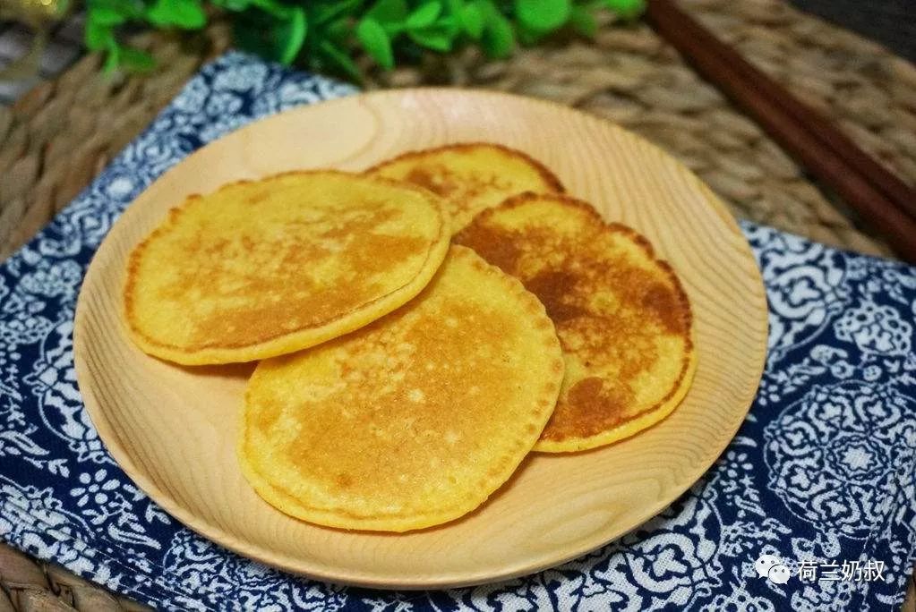 看球吃得太油腻奶叔教你用粗粮做黄金饼丨奶叔食堂